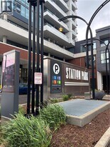 15 Wellington St S, Unit 614 in Kitchener, ON - Building Photo