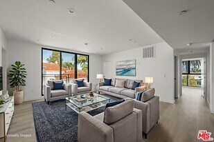 3755 S Canfield Ave in Los Angeles, CA - Building Photo