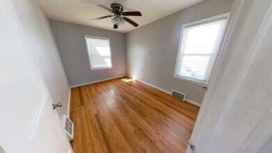 3071 Fort Park Blvd in Lincoln Park, MI - Building Photo - Building Photo