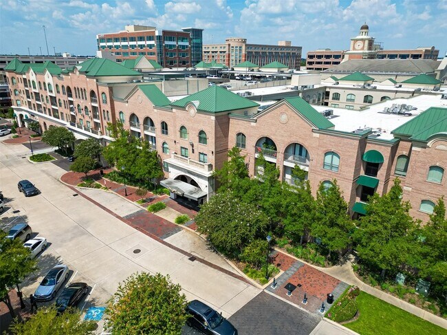 2299 Lone Star Dr, Unit 444 in Sugar Land, TX - Building Photo - Building Photo