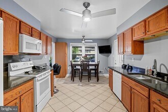 3604 Baskerville Dr in Bowie, MD - Foto de edificio - Building Photo