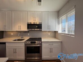 4300 Knight Rd SW in Huntsville, AL - Building Photo - Building Photo