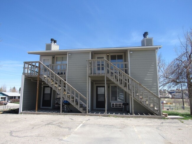 property at 2321 S McKinley St