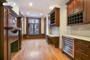 139 W 136th St in New York, NY - Building Photo