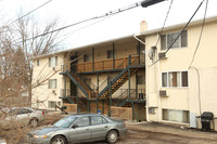 Brookewood South Apartments in Lansing, MI - Foto de edificio - Building Photo