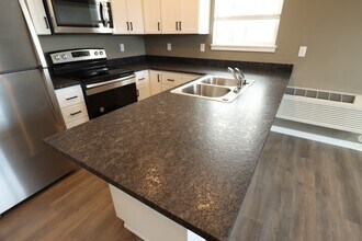 6929 Osprey Ct SE, Unit 6929 in Salem, OR - Foto de edificio - Building Photo
