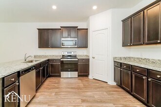 109 Fox Glen Trl in Jarrell, TX - Building Photo - Building Photo