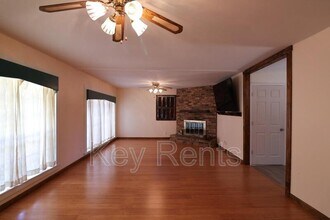 5203 Spring St in Pace, FL - Building Photo - Building Photo