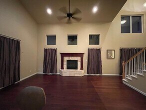 1042 Floral Ridge Way in Sparks, NV - Building Photo - Building Photo