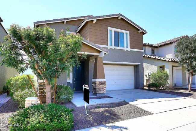 8813 W Jefferson St in Tolleson, AZ - Building Photo - Building Photo
