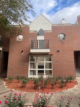 11844 Taylorcrest Rd in Houston, TX - Building Photo - Building Photo