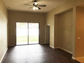 607 Arbor Pointe Ave in Minneola, FL - Foto de edificio - Building Photo