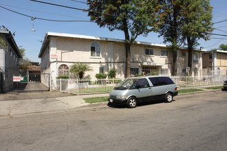 Orion II in North Hills, CA - Building Photo - Building Photo