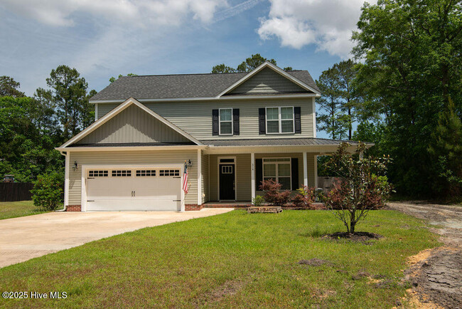 property at 514 Carriage Ln
