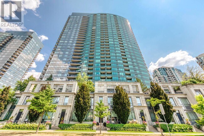 property at 15-2815 Greenview Ave