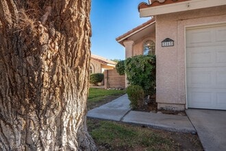 86 Quiet Desert Ln in Henderson, NV - Building Photo - Building Photo