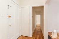 3824 N Fremont, Unit 3827.5-E1 in Chicago, IL - Building Photo - Building Photo