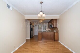 4618 Holly St in Kansas City, MO - Building Photo - Building Photo
