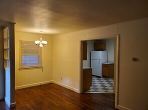 915 Barringer St in Greensboro, NC - Building Photo - Building Photo