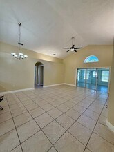5519 Starling Loop in Lakeland, FL - Building Photo - Building Photo