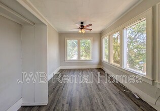 2022 Dellwood Ave in Jacksonville, FL - Building Photo - Building Photo