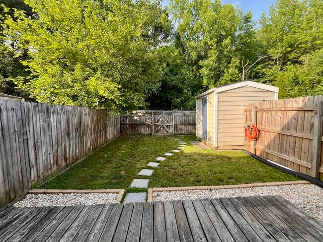9470 Tracey Lynne Cir