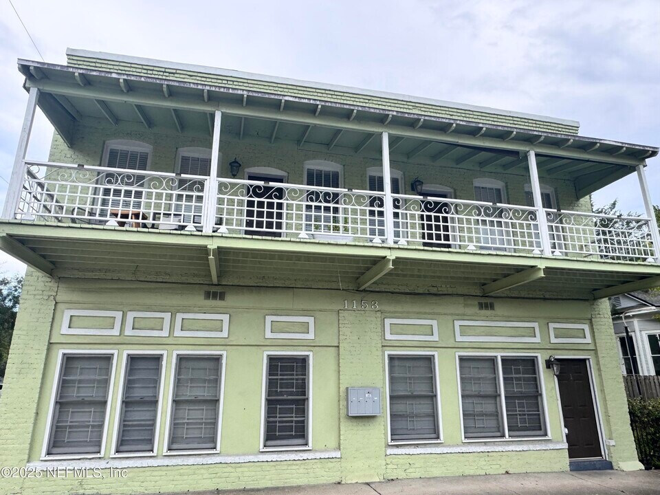 1153 Walnut St in Jacksonville, FL - Building Photo