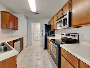 8 Valleydale Way in Savannah, GA - Building Photo - Building Photo
