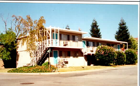 1462 Marclair Dr in Concord, CA - Building Photo - Building Photo