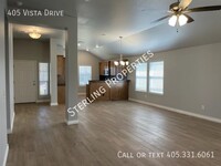 405 Vista Dr in Yukon, OK - Foto de edificio - Building Photo