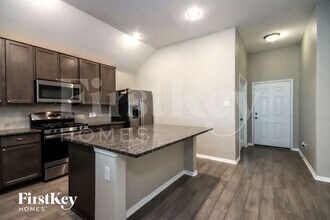 16365 Olive Sparrow Dr in Conroe, TX - Building Photo - Building Photo