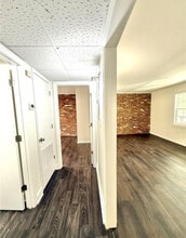372 S Cherry St, Unit 372 South Cherry Street B in Kernersville, NC - Foto de edificio - Building Photo
