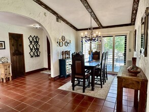 324 Pso Primavera in Palm Desert, CA - Building Photo - Building Photo