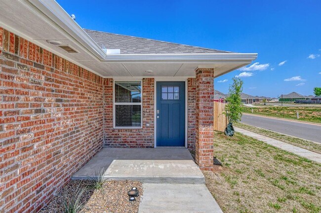 2723 Varenna Ln in Norman, OK - Building Photo - Building Photo