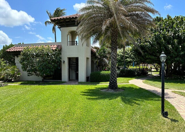 200 S Ocean Blvd, Unit B124 in Delray Beach, FL - Building Photo - Building Photo