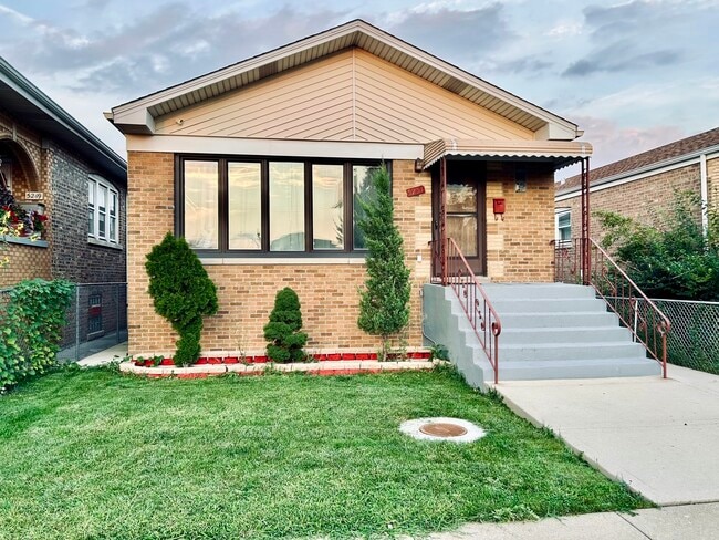 property at 5251 S Keating Ave