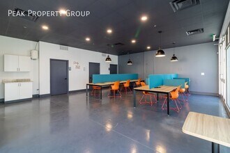 262 Chittenden Ave-Unit -201 in Columbus, OH - Building Photo - Building Photo