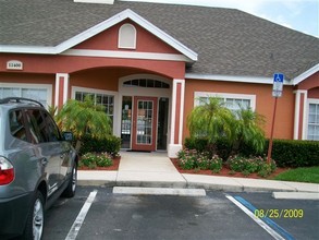 Whistlers Cove in Naples, FL - Building Photo - Building Photo