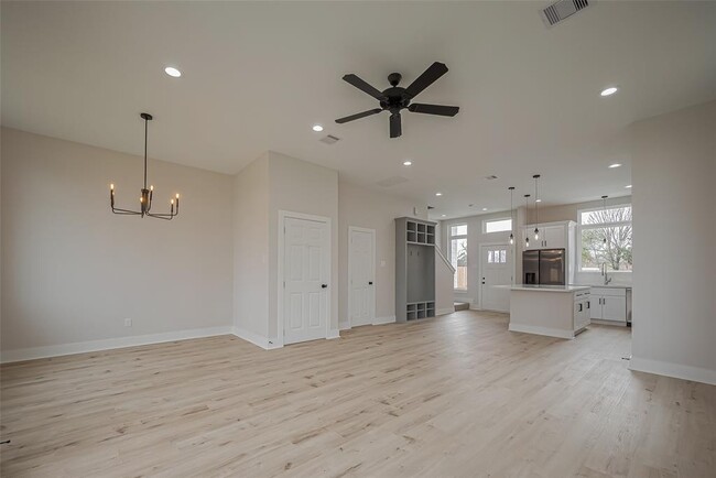property at 918 St Clair St
