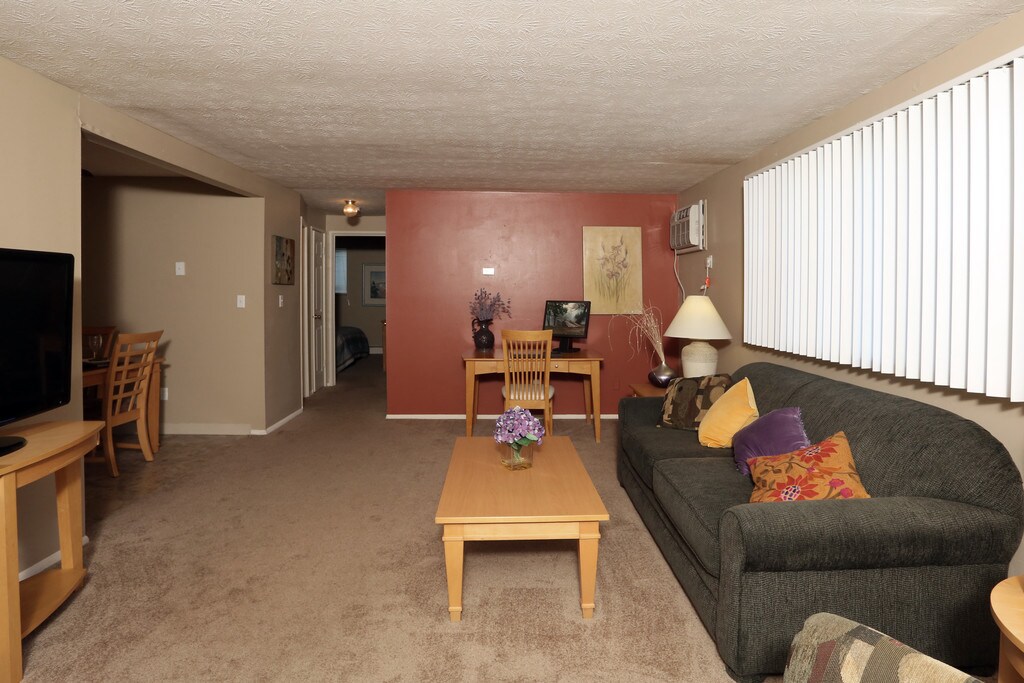 Kerrybrook Apartments in Austintown, OH