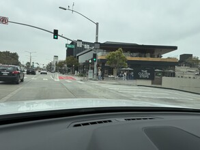4022 Higuera St, Unit A in Culver City, CA - Foto de edificio - Building Photo
