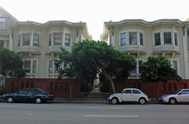 1919-1931 Oak St in San Francisco, CA - Building Photo - Building Photo