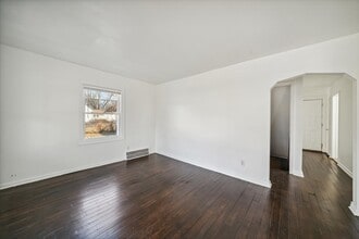 19956 Roselawn St in Detroit, MI - Building Photo - Building Photo