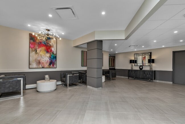 The Westmount in Edmonton, AB - Building Photo - Building Photo