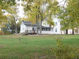 3986 Rollo Rd in Earlville, IL - Building Photo