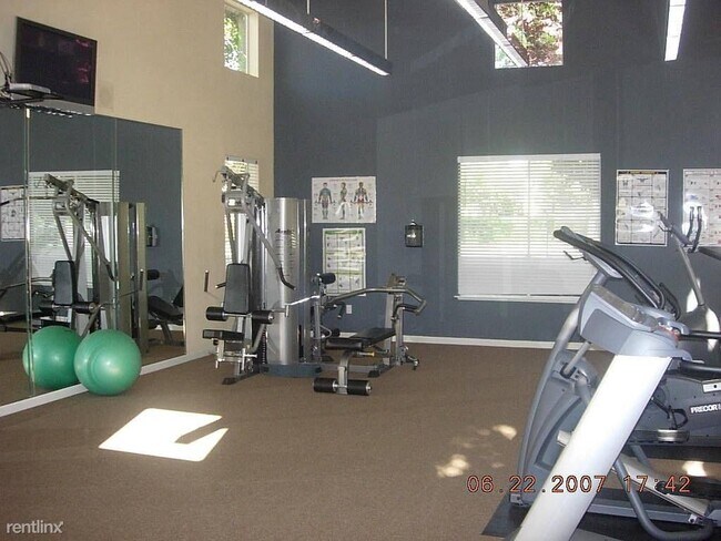 3695 Stevenson Blvd in Fremont, CA - Building Photo - Building Photo