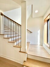 537 E 19th St in Kansas City, MO - Building Photo - Building Photo