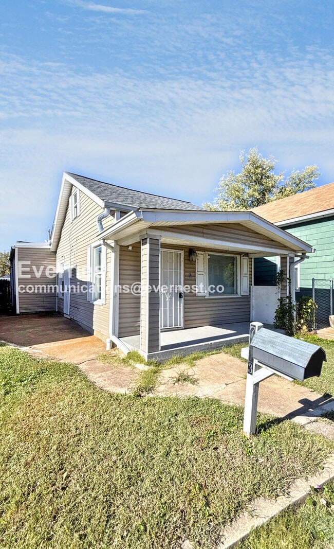 7613 Virginia Ave in St. Louis, MO - Building Photo - Building Photo