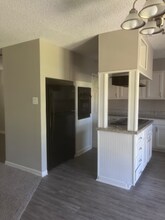 2917 15th Ave N in Texas City, TX - Building Photo - Building Photo