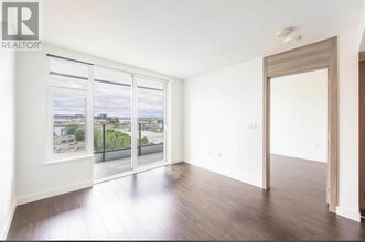 8555-8555 Capstan Wy in Richmond, BC - Building Photo - Building Photo